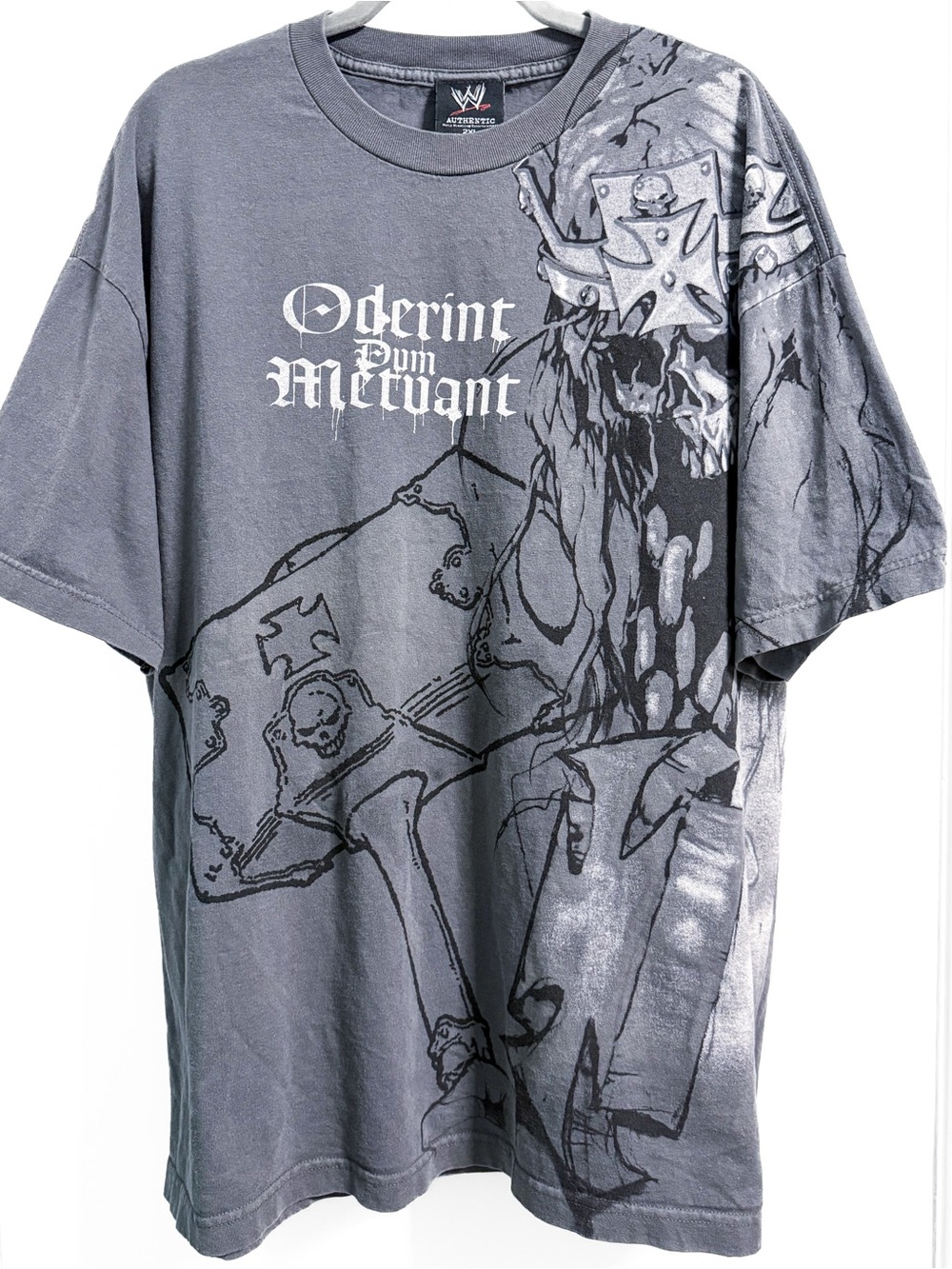 WWE Triple H Oderint Dum Metuant Graphic Tee Men’s 2XL Gray